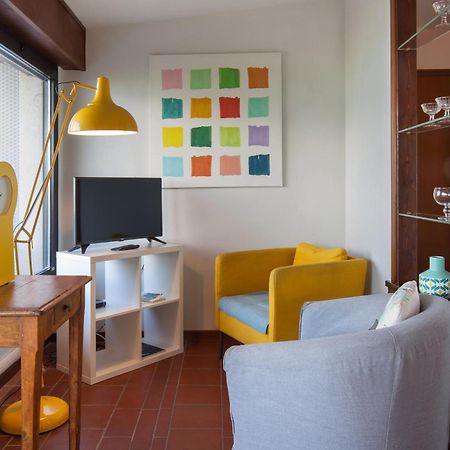 Ferienwohnung Watercolor Loft Torri Del Benaco Exterior foto